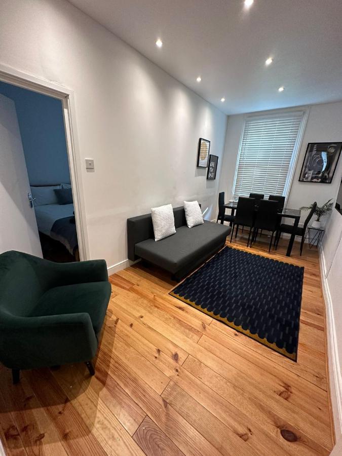 Notting Hill Guest Flat Apartment Ийлинг Екстериор снимка