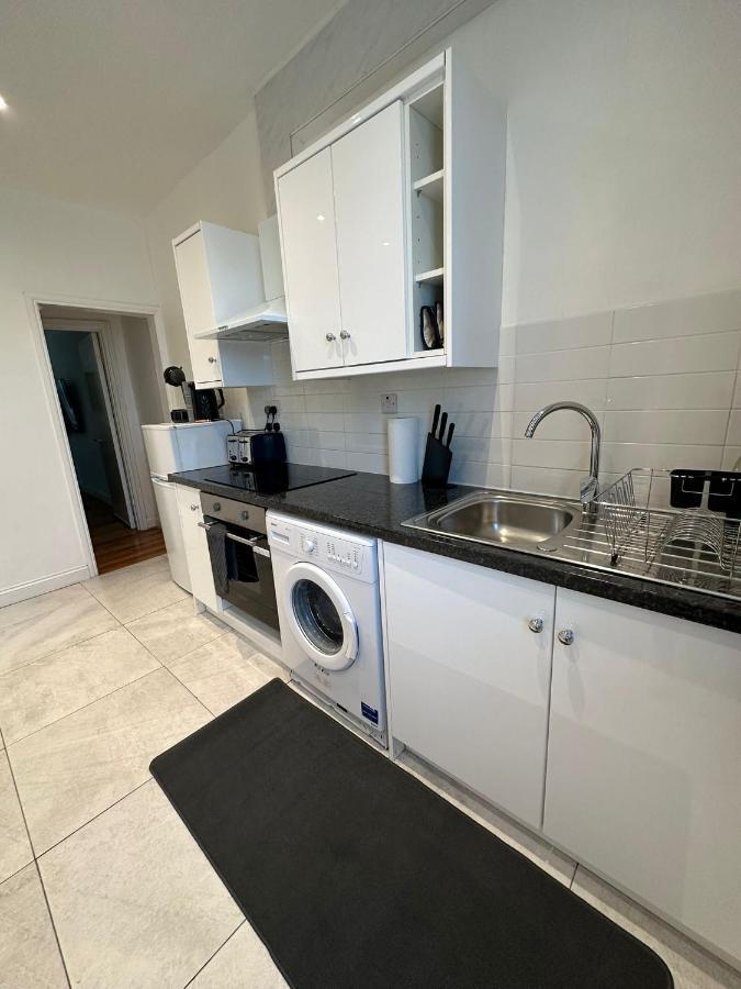 Notting Hill Guest Flat Apartment Ийлинг Екстериор снимка