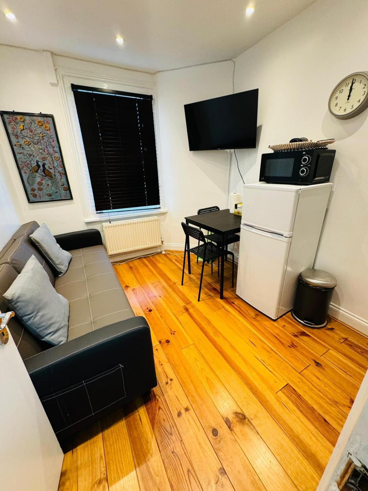 Notting Hill Guest Flat Apartment Ийлинг Стая снимка